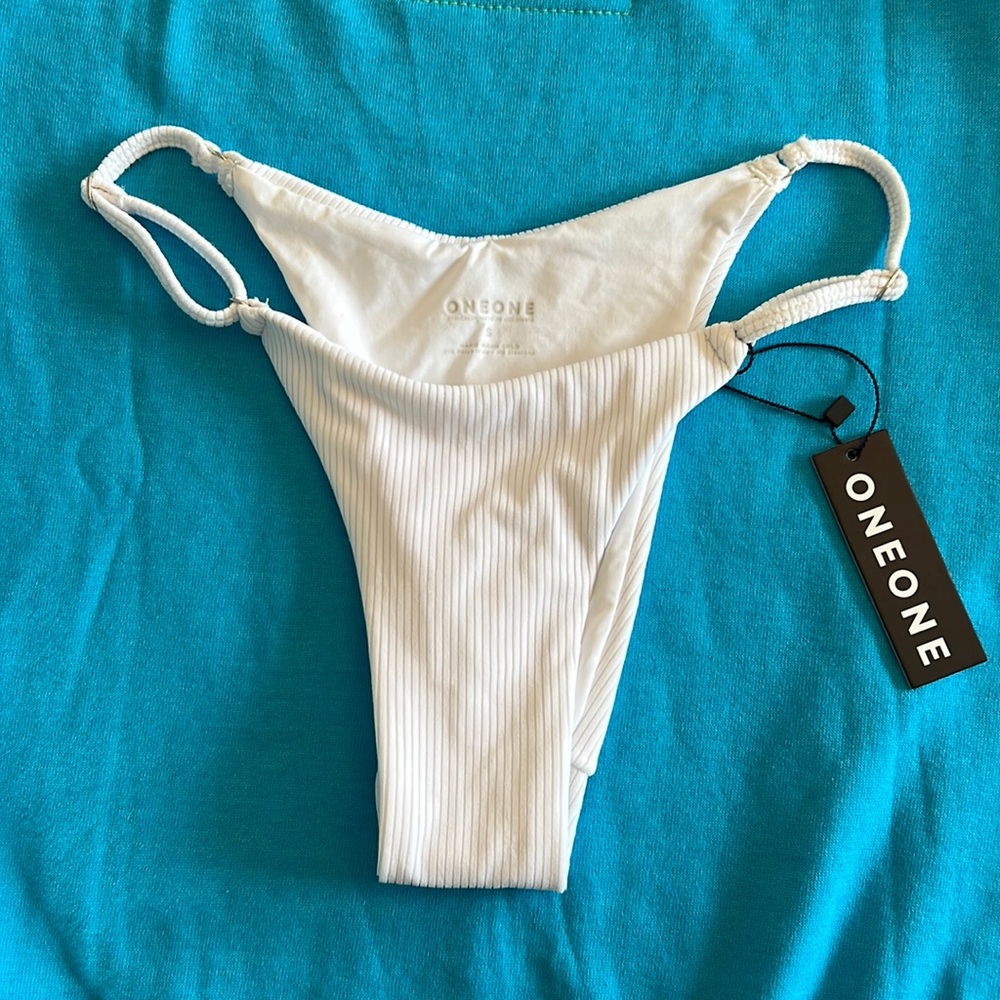 ONEONE SWIMWEAR ALLI WHITE BOTTOM